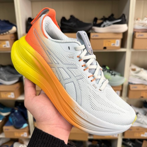 Asics gel nimbus 28 - 10,