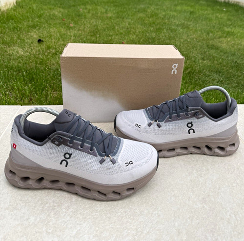 Cloudsurfer cushioned mesh - on,